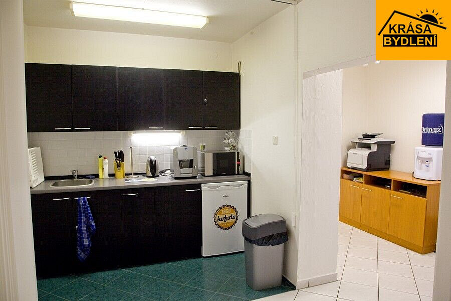 Pronájem kanceláře 17 m² — photo 3