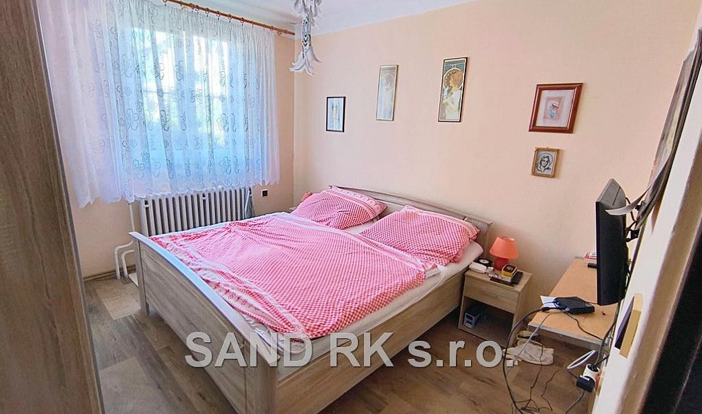 Prodej domu 190 m² s pozemkem 805 m², Bělá nad Radbuzou – náhled fotky 3