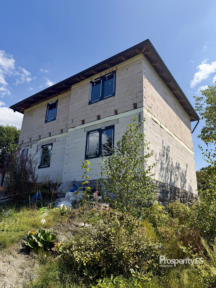 Prodej domu 151 m² s pozemkem 1 150 m²
