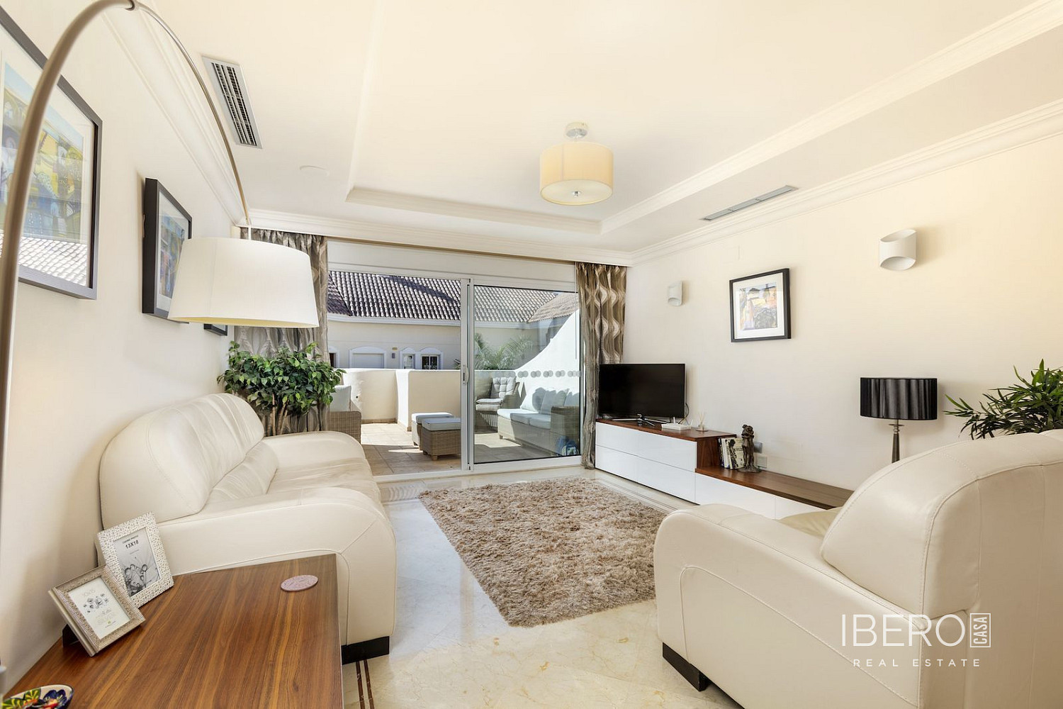 Piso 3+kk – Marbella, Nueva Andalucía - Vista 2