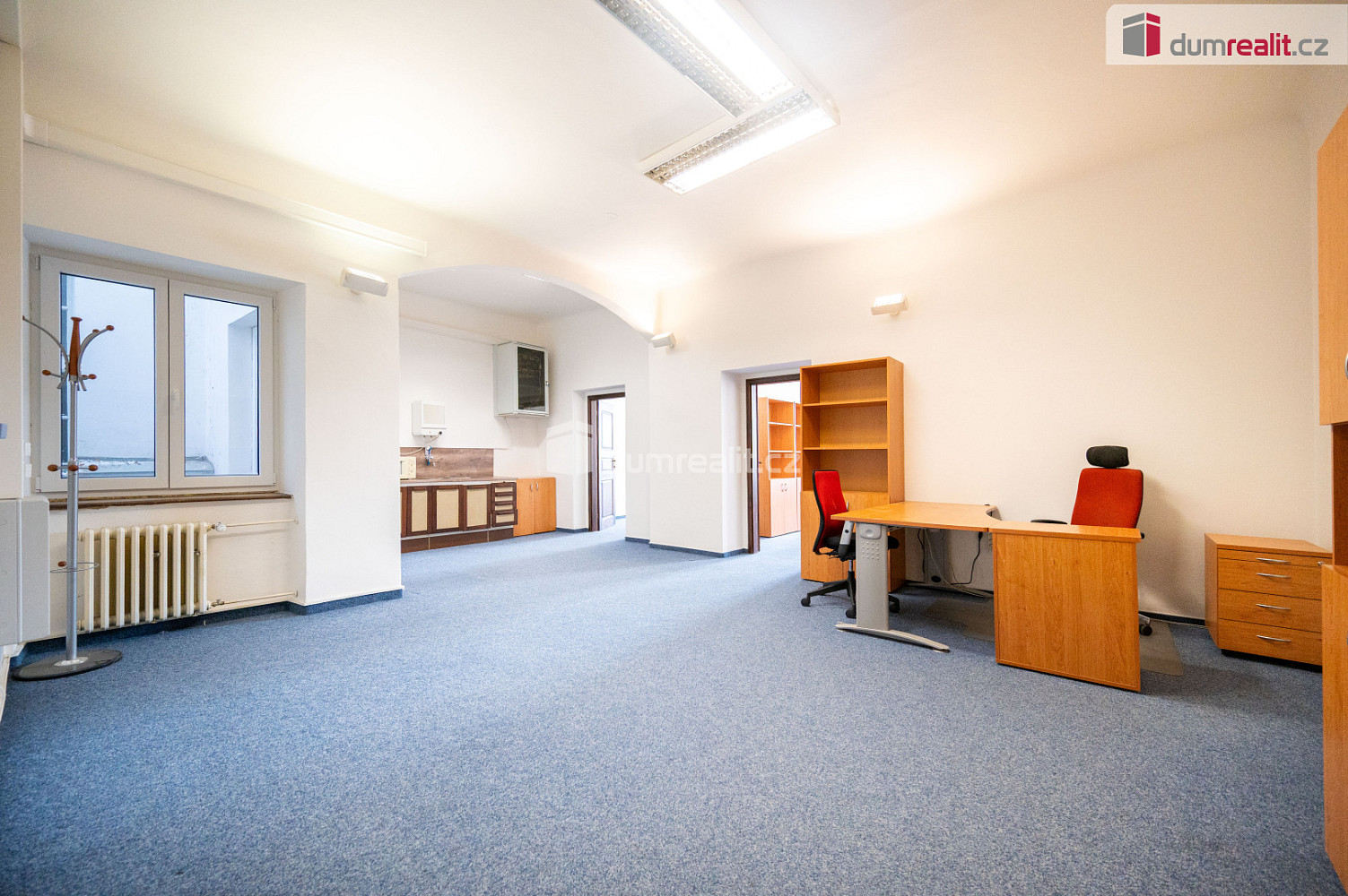 Pronájem kanceláře 143 m² — photo 4