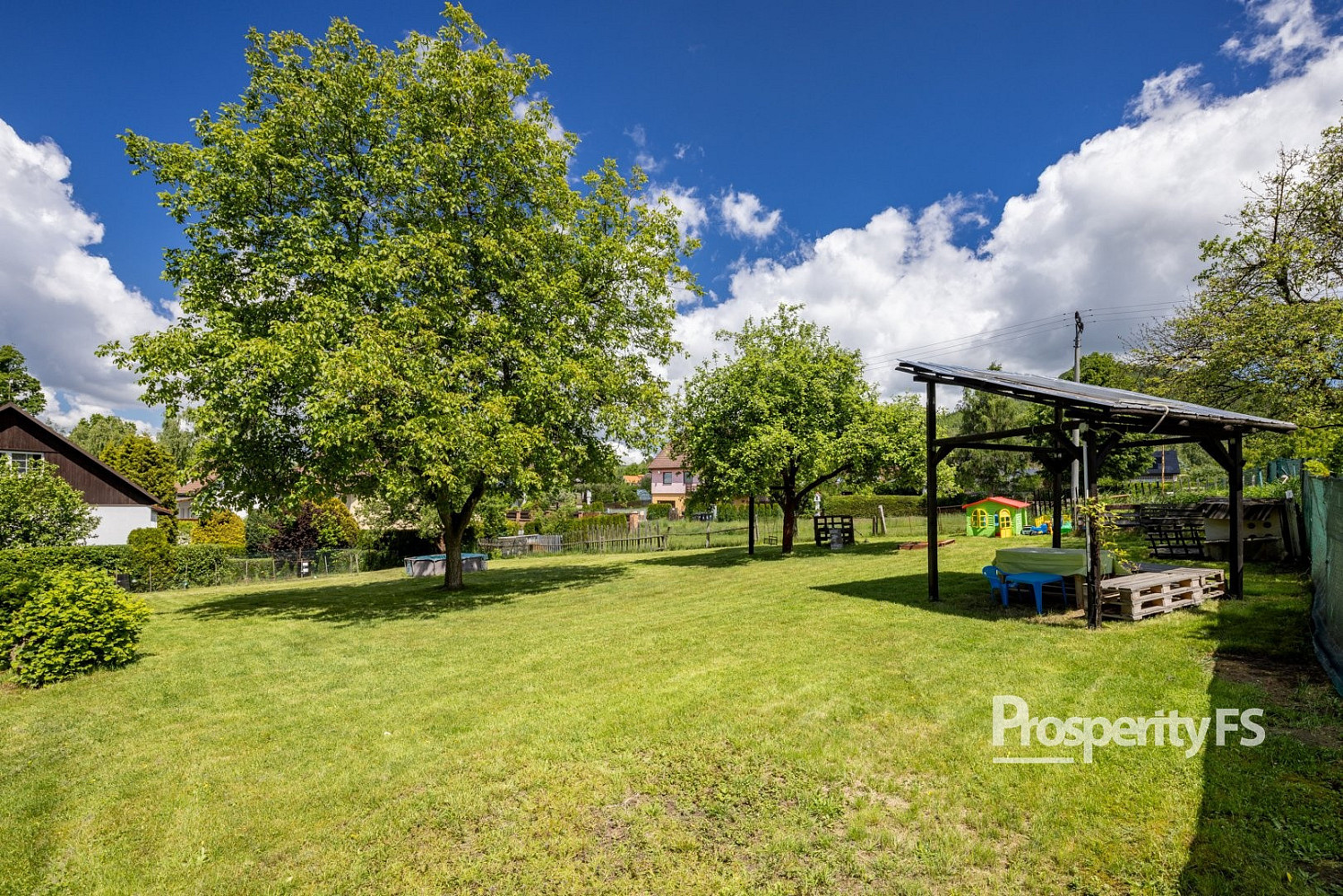 Prodej chaty/chalupy 35 m² s pozemkem 1 280 m²