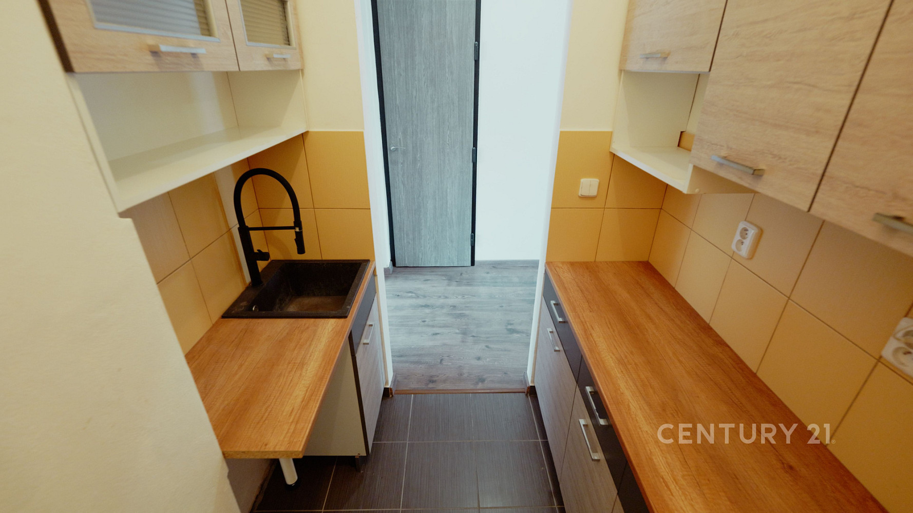 Prodej bytu 2+1 76 m² – fotografie 2