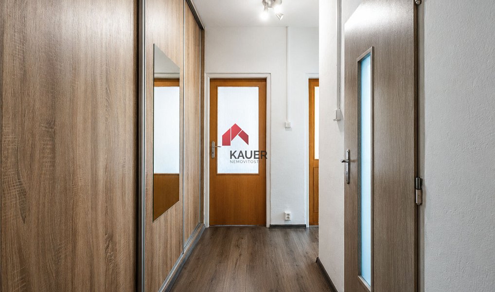 Pronájem bytu 2+1 58 m², Vratimov – náhled fotky 2