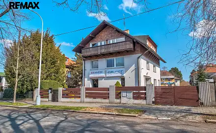 Prodej domu 398 m² s pozemkem 665 m², K Novému dvoru, Praha 4 - Lhotka