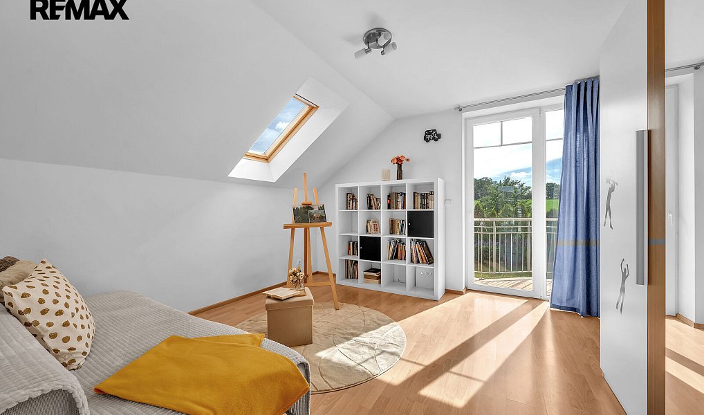 Prodej domu 224 m² s pozemkem 939 m², Zdiby – náhled fotky 5