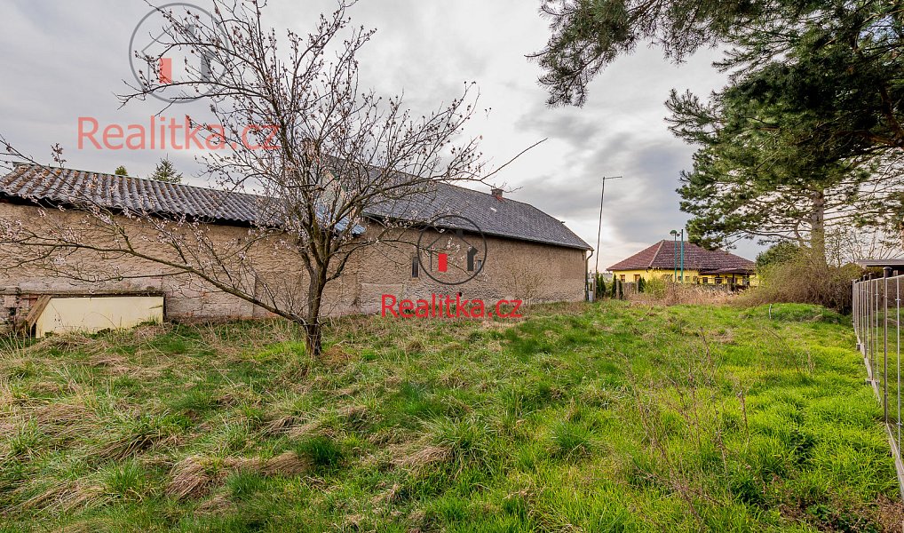 Prodej stavebního pozemku 1 430 m², Bechlín – náhled fotky 10