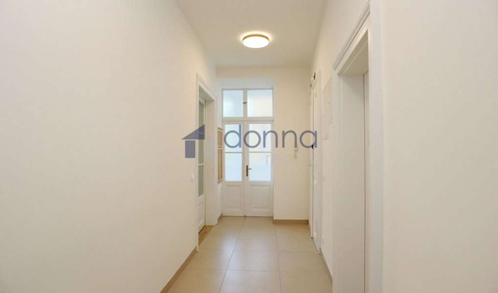 Pronájem bytu 3+1 118 m², Praha – náhled fotky 11