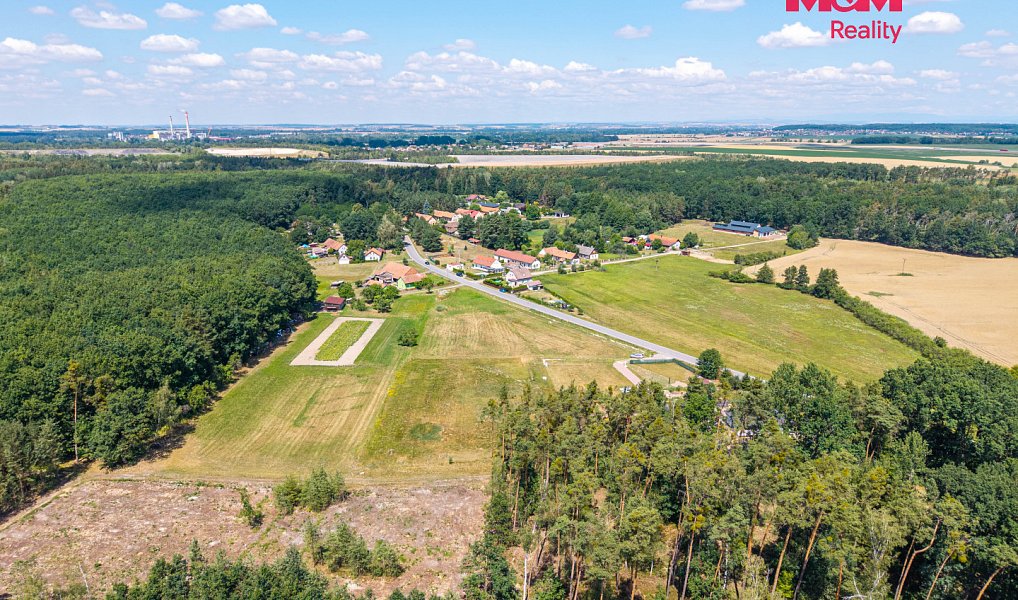 Prodej pozemku, 1010 m², Zástava, Pardubice, Újezd u Sezemic