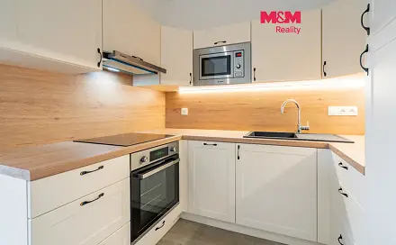 Prodej bytu 2+kk 42 m², Třeboň - Holičky, okres Jindřichův Hradec