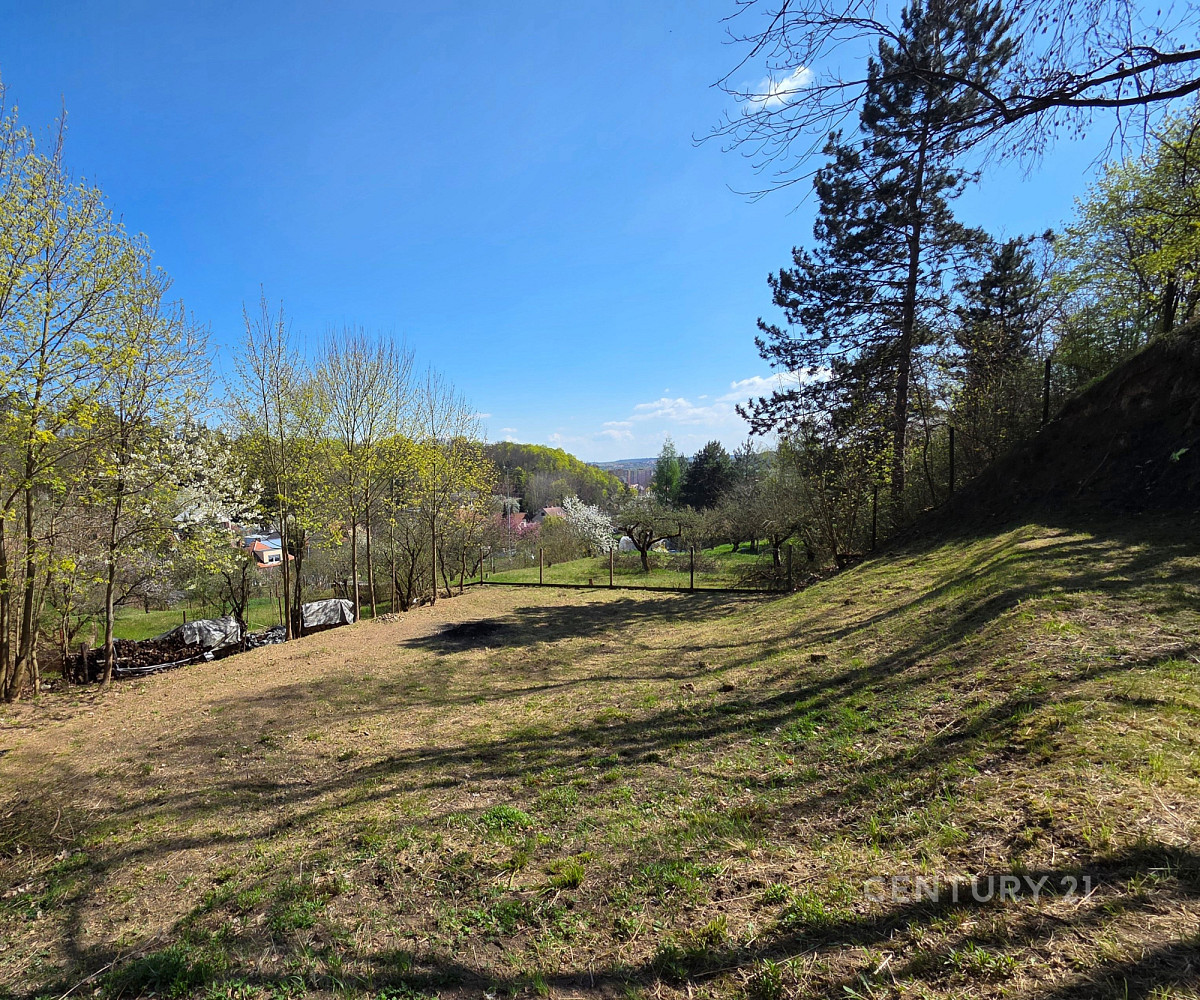 Prodej zahrady 1 147 m²