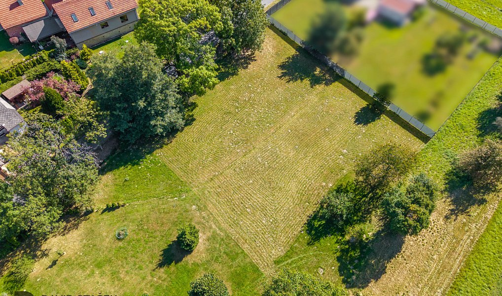 Prodej stavebního pozemku 1 783 m², Přívrat – náhled fotky 7