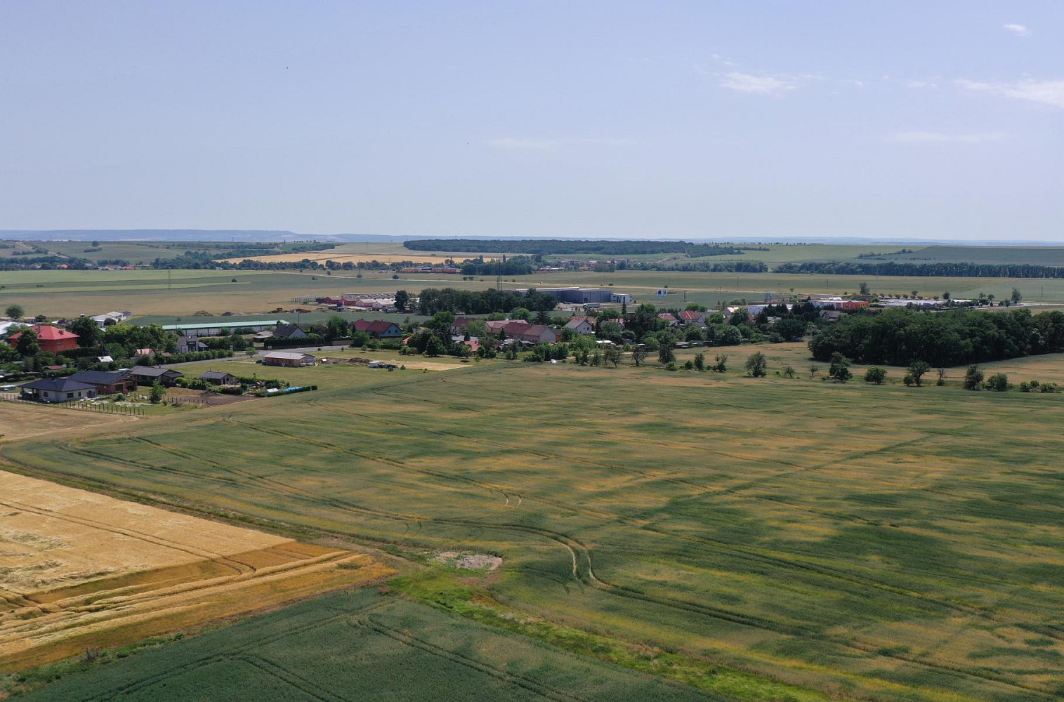 Prodej stavebního pozemku 25 226 m² – pohled 2