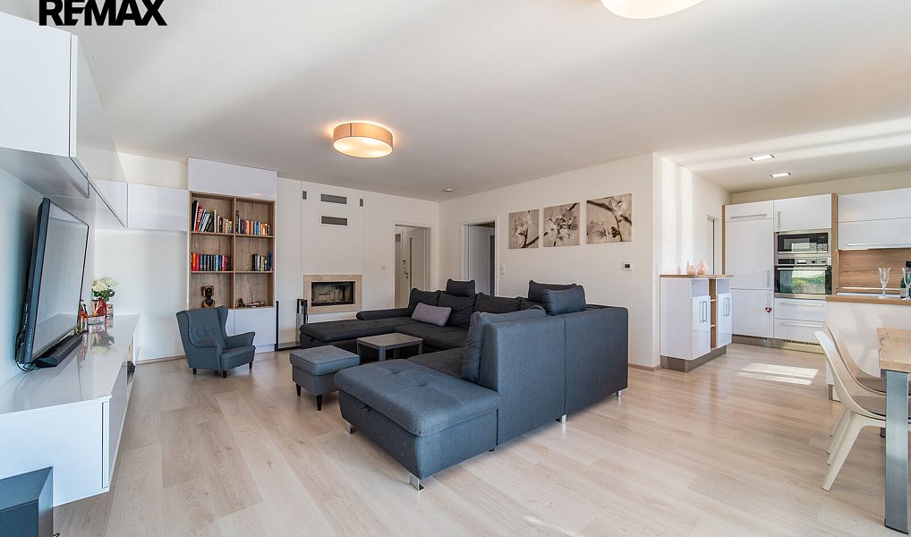 Prodej domu 114 m² s pozemkem 580 m², Kounice – náhled fotky 3