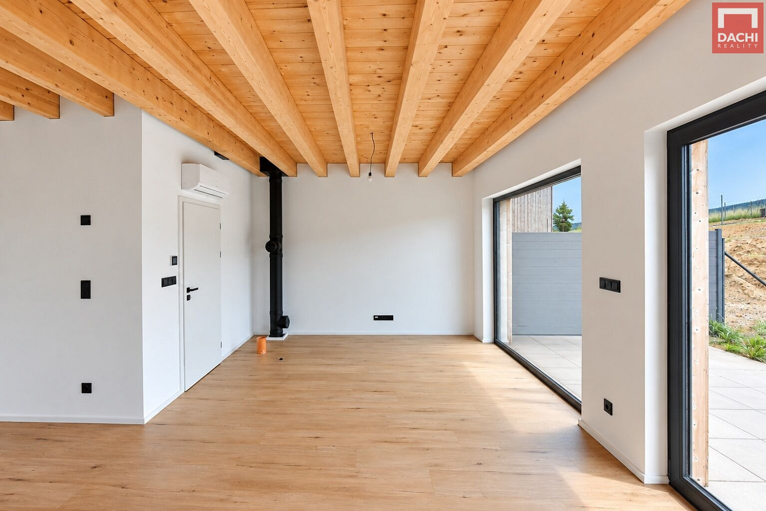 Prodej komerčního objektu (jiného typu) 85 m² – fotografie 4