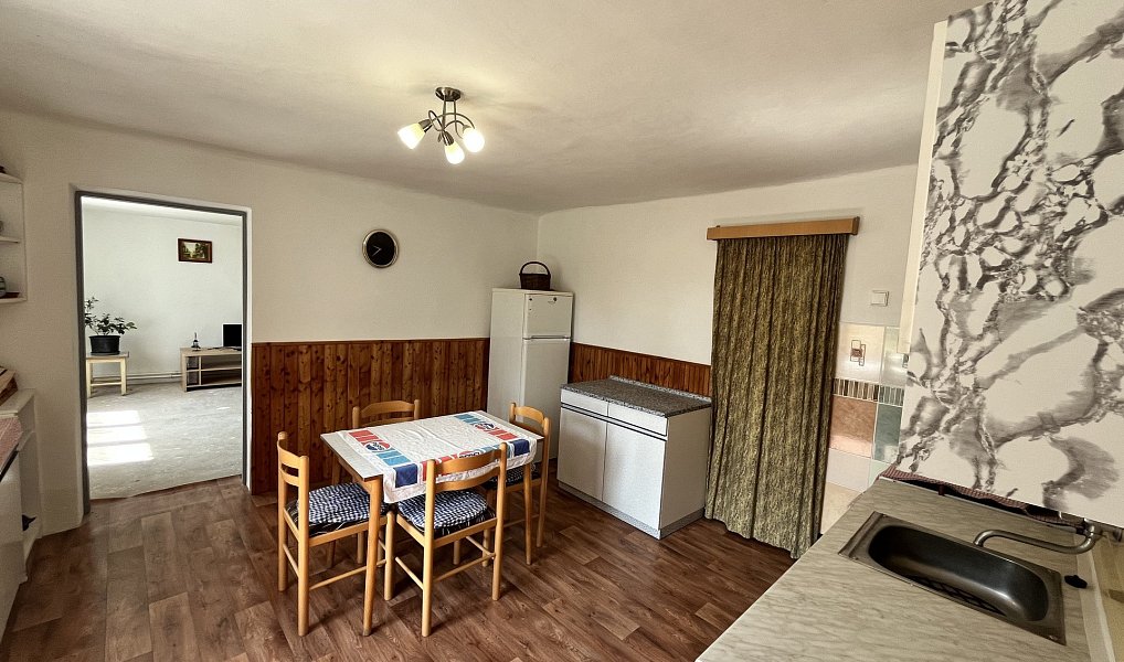 Prodej domu 193 m² s pozemkem 1 436 m², Cizkrajov – náhled fotky 22