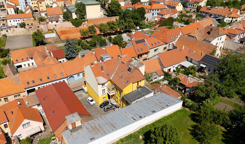 Prodej ubytovacího objektu 820 m², Mikulov – náhled fotky 27