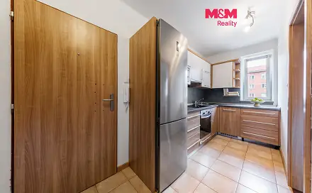 Prodej bytu 2+1 57 m², Luční, Ostrov, okres Karlovy Vary