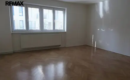 Pronájem bytu 3+1 63 m², Hakenova, Poděbrady - Poděbrady III, okres Nymburk