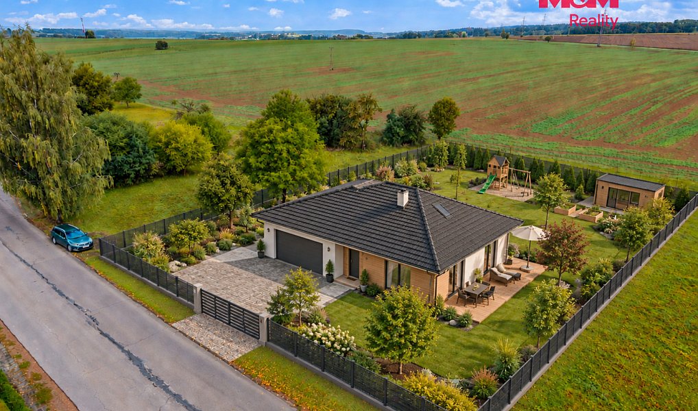 Prodej stavebního pozemku 1 974 m², České Heřmanice – náhled fotky 2