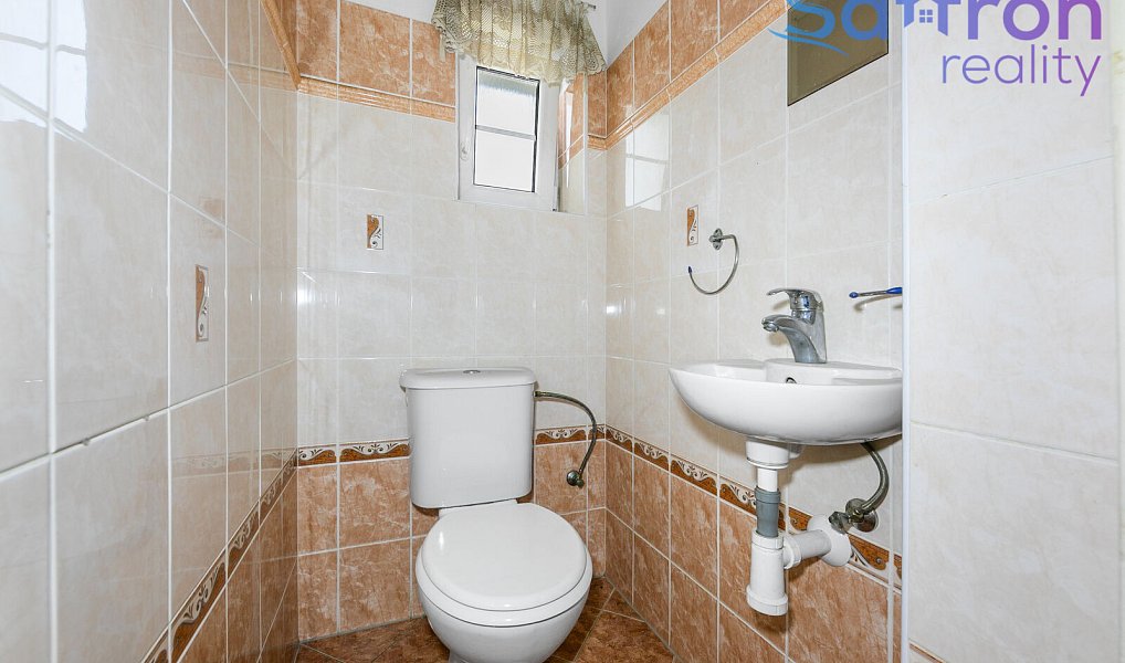Prodej domu 215 m² s pozemkem 936 m², Klatovy – náhled fotky 14