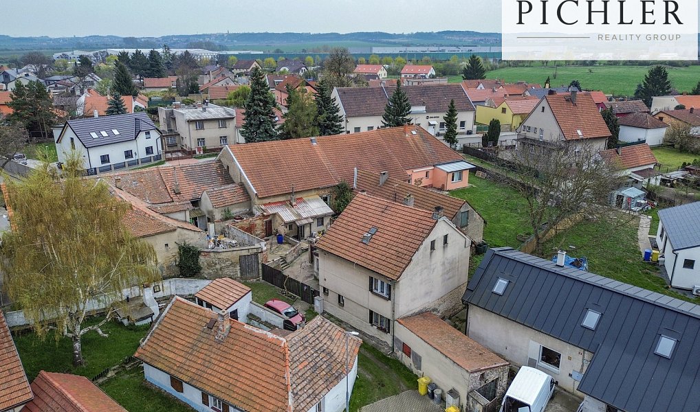 Prodej domu 171 m² s pozemkem 226 m², Úžice – náhled fotky 45
