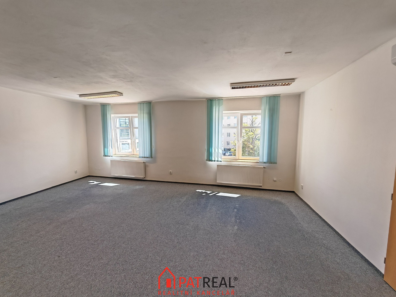 Pronájem kanceláře 57 m²