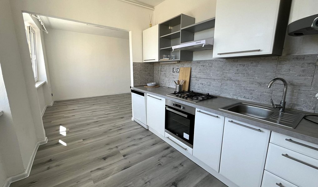 Pronájem bytu 2+1 56 m², Litvínov – náhled fotky 4