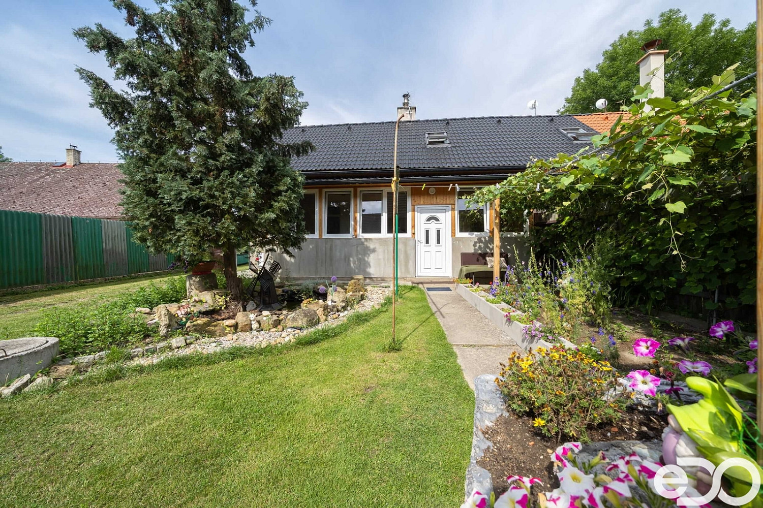 Prodej domu 114 m² s pozemkem 1 685 m² – fotografie 2