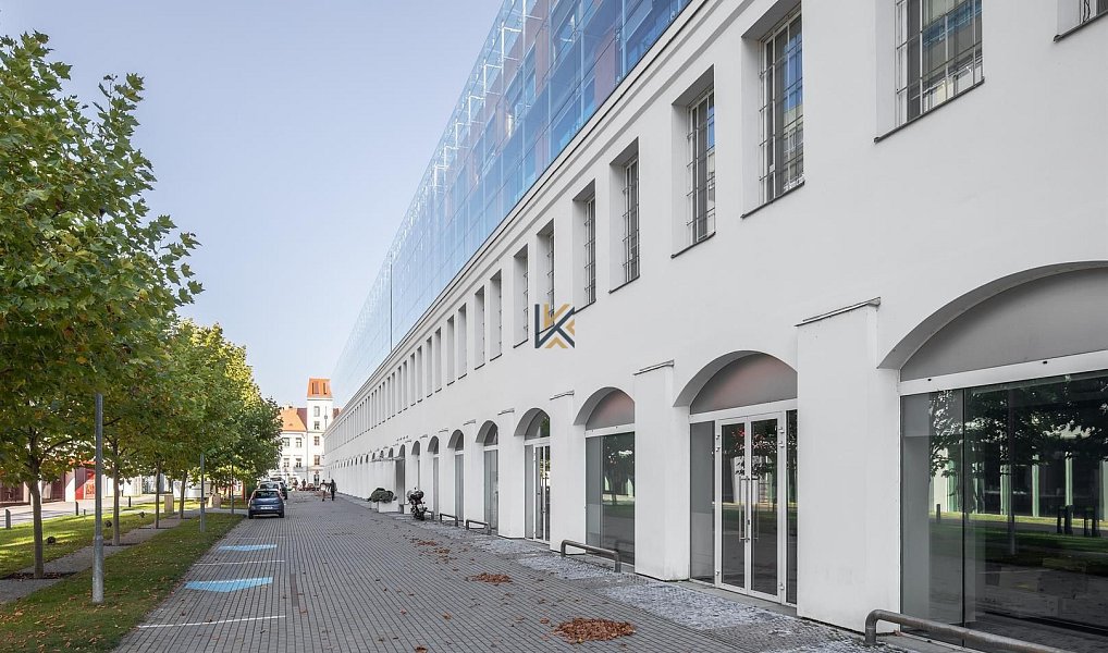 Pronájem kanceláře 821 m², Praha – náhled fotky 5