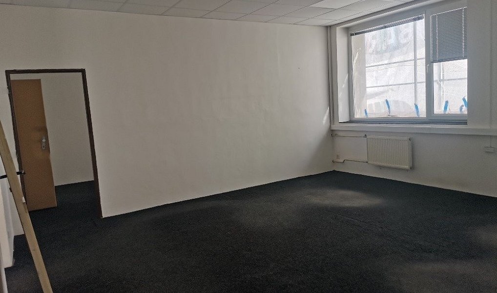 Pronájem obchodních prostor 17 m², Hradec Králové – náhled fotky 16