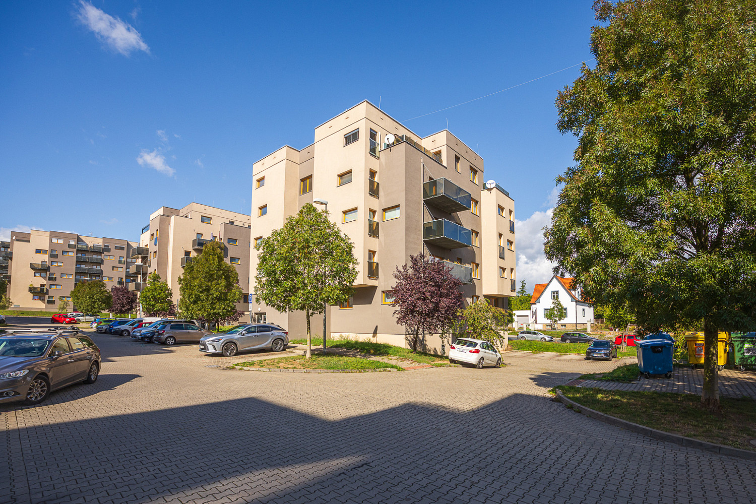 Prodej bytu 2+kk 80 m²