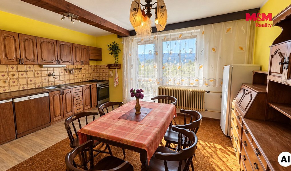 Prodej domu 140 m² s pozemkem 1 840 m², Hranice – náhled fotky 8