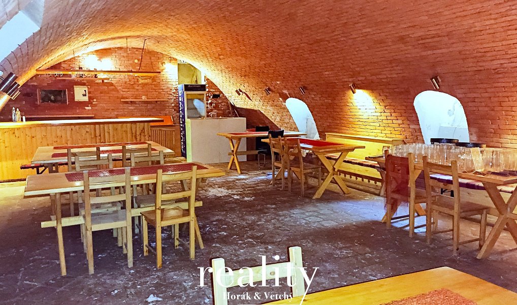Prodej nájemního domu, činžáku 429 m², Znojmo – náhled fotky 24