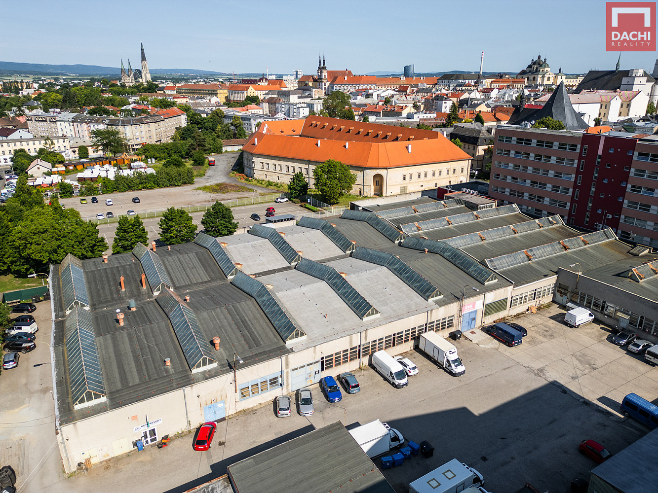 Pronájem skladovací haly v centru Olomouce, ul. U Stadionu o celkové velikosti 1.860 m² – pohled 3