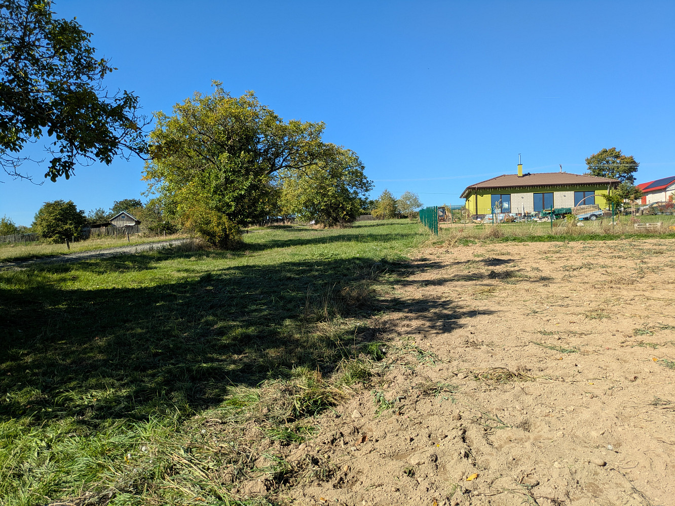 Prodej stavebního pozemku 886 m² – fotografie 4
