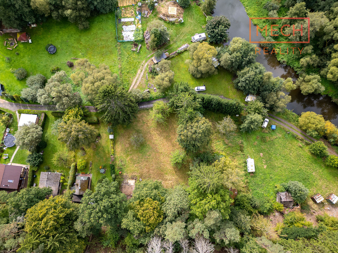 Prodej stavebního pozemku 1 248 m² – fotografie 4