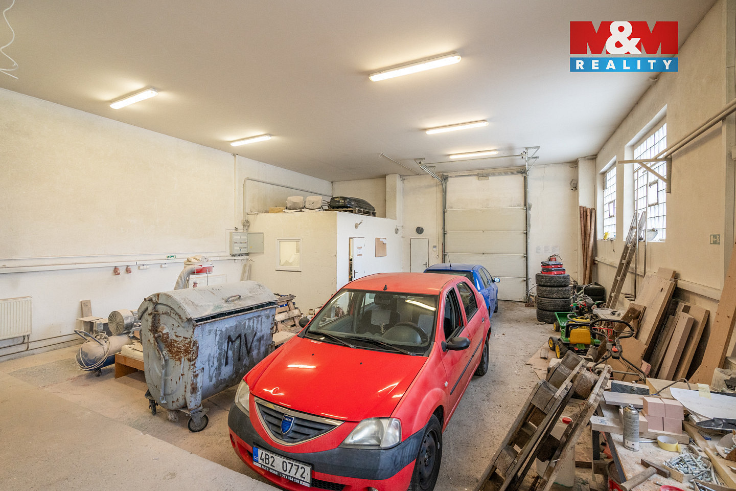 Prodej výrobních prostor 1 904 m² – fotografie 4