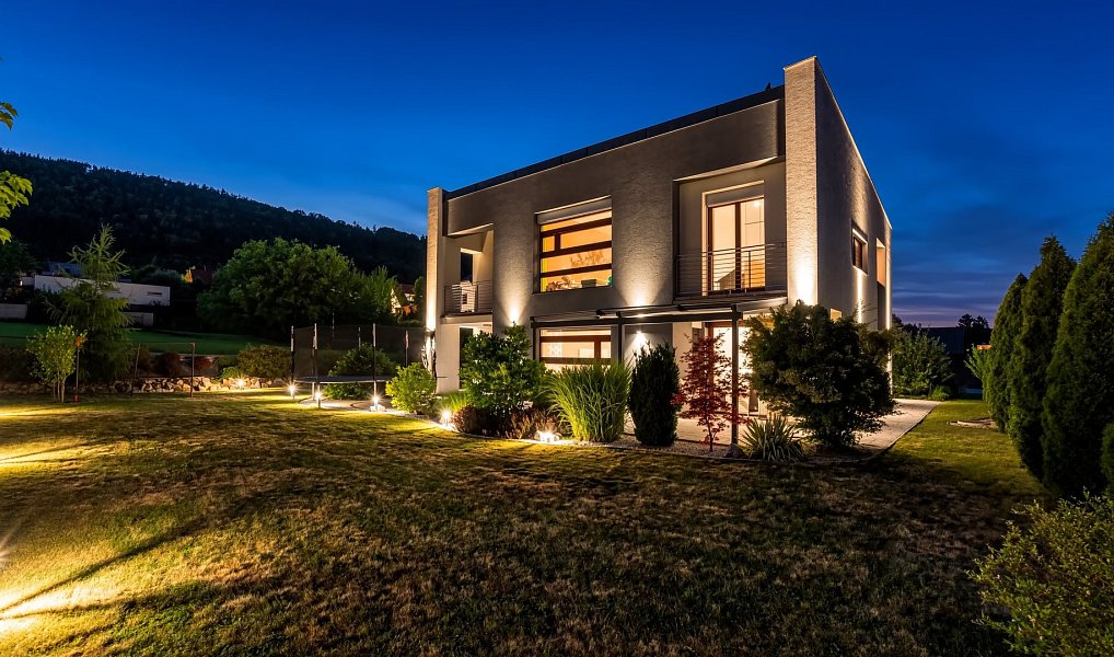 Prodej domu 246 m² s pozemkem 1 270 m², Beroun – náhled fotky 9