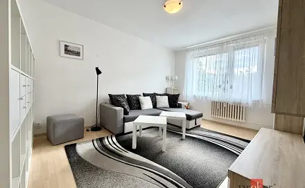 Prodej bytu 2+1 55 m², Werichova, Znojmo - Přímětice