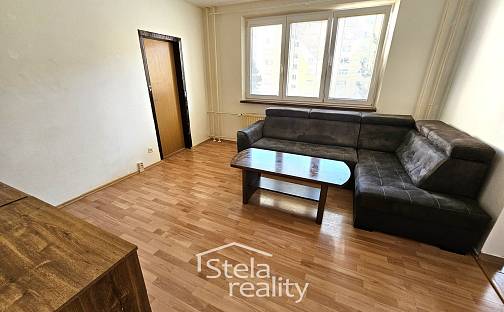 Pronájem bytu 2+1 44 m², Okružní, Bruntál