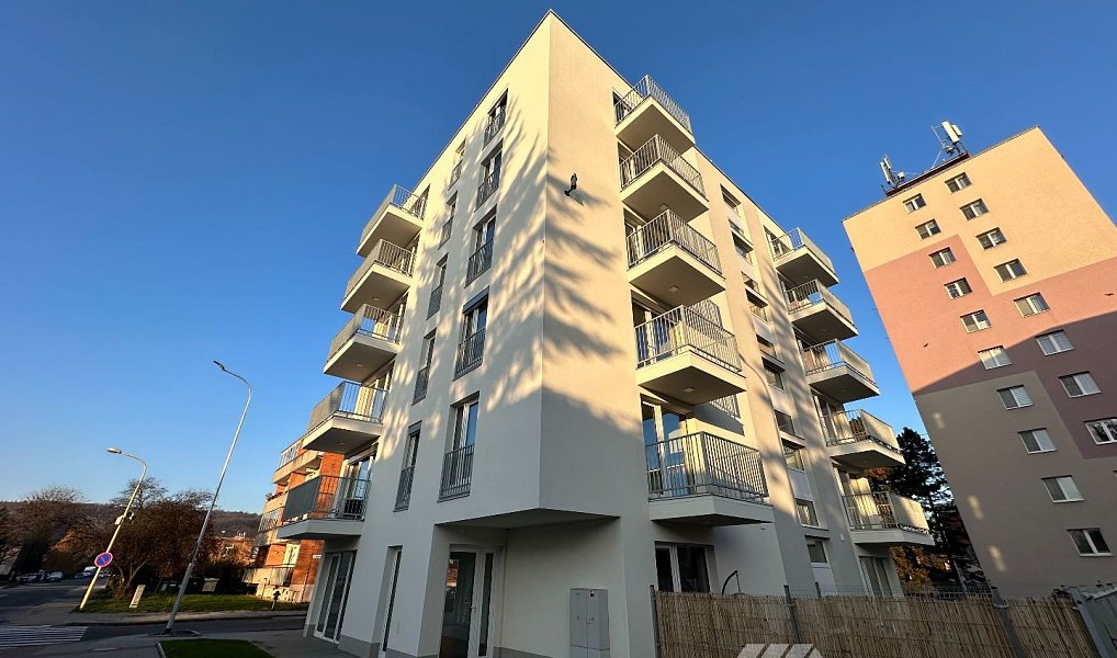 Pronájem bytu 1+kk, 26 m², Zlín, Otrokovice