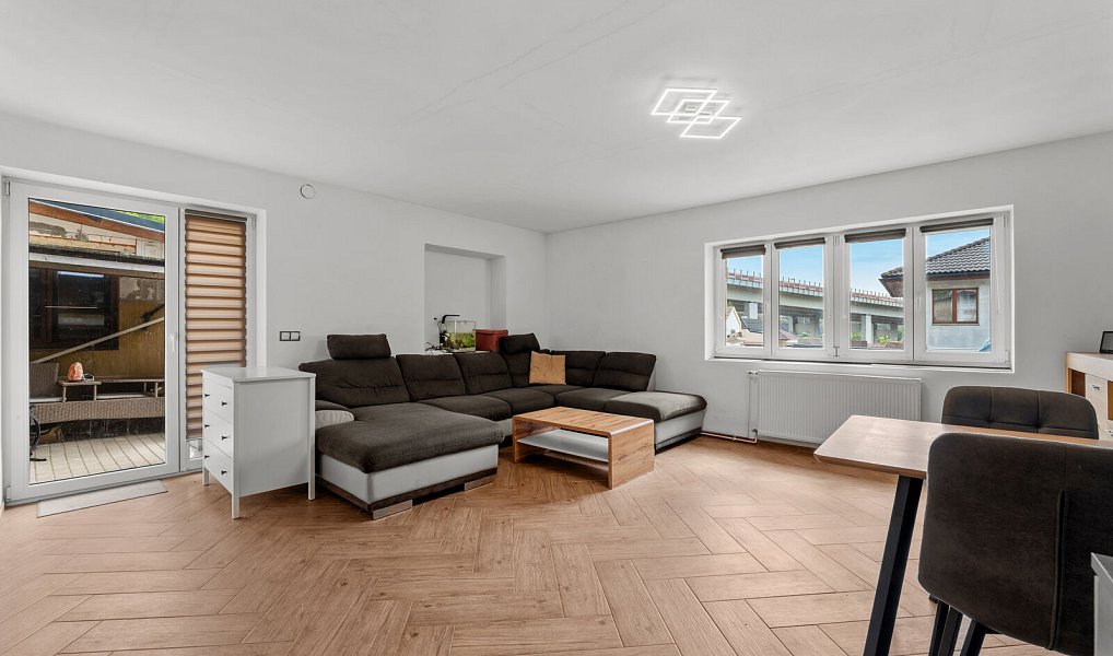 Prodej domu 117 m² s pozemkem 472 m², Beroun – náhled fotky 42