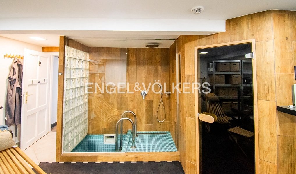 Pronájem domu 360 m² s pozemkem 583 m², Praha – náhled fotky 14