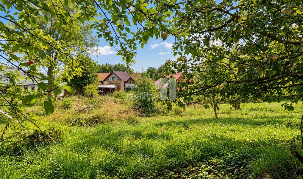 Prodej domu 114 m² s pozemkem 1 800 m², Vinary – náhled fotky 36