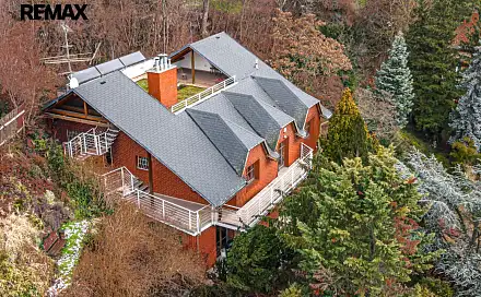 Prodej domu 345 m² s pozemkem 700 m², Ke skalkám, Praha 10 - Záběhlice