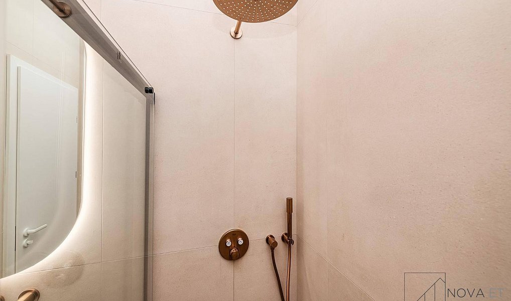 Prodej bytu 2+kk 51 m², Praha – náhled fotky 19