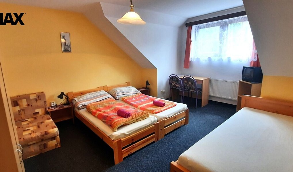 Prodej domu 1 364 m² s pozemkem 3 811 m², Kunžak – náhled fotky 9