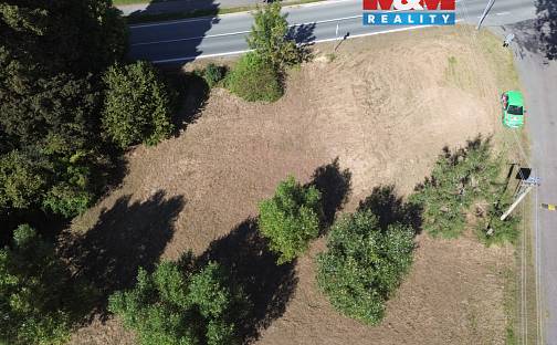 Prodej stavebního pozemku 1 639 m², Veliny, okres Pardubice