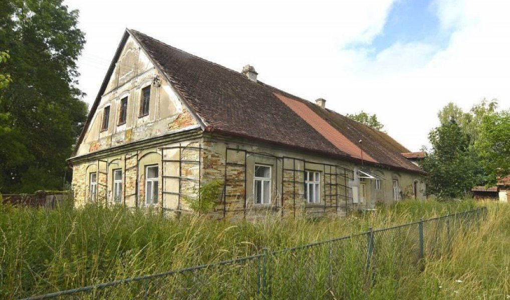 Prodej domu 250 m² s pozemkem 11 187 m², Bolehošť – náhled fotky 3